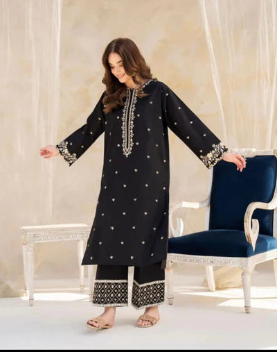 BLACK HOOR 2PC